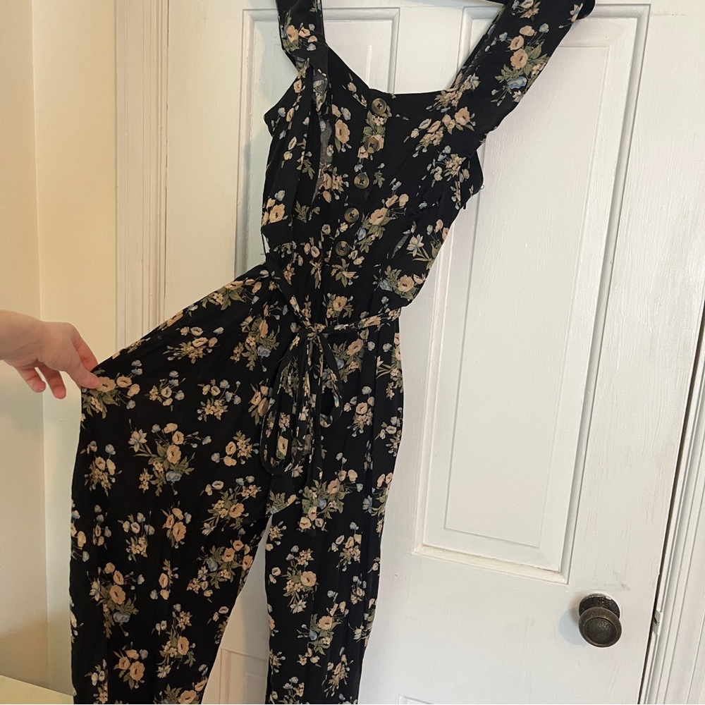 American Eagle Black Floral Jumpsuit